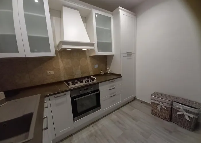 Titina's House Apartamento Tertenìa